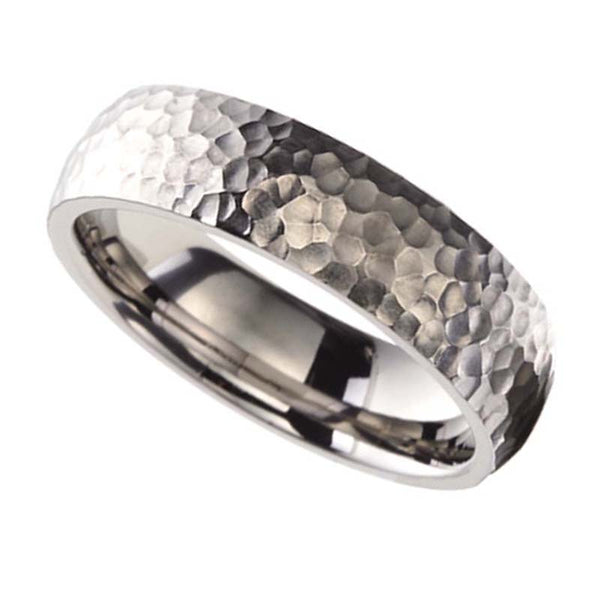 MEN'S HAMMERED TITANIUM BAND