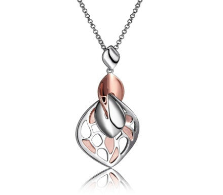 "ROSE PETAL" ELLE™ PETAL NECKLACE
