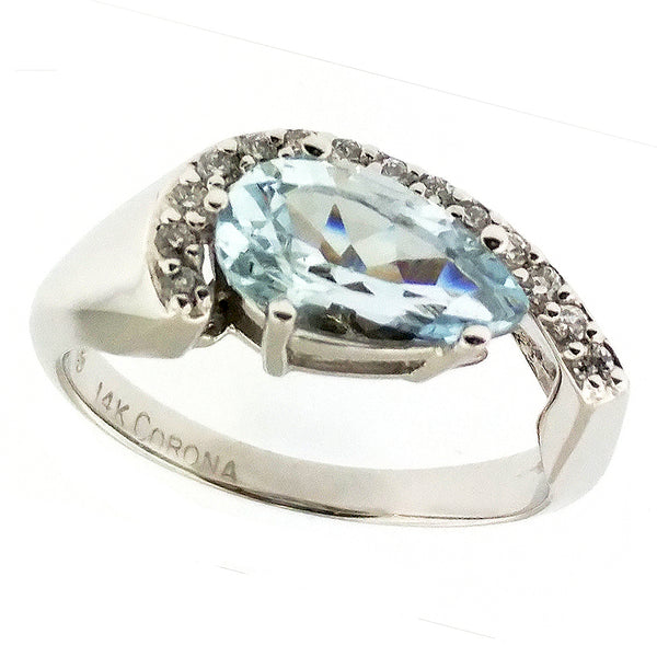 "AQUA" AQUAMARINE & DIAMOND RING