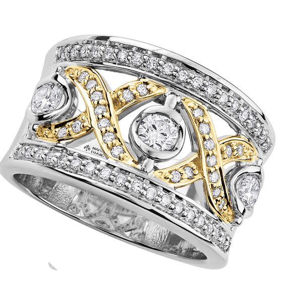 "MISTY" MAPLE LEAF™ DIAMOND RING